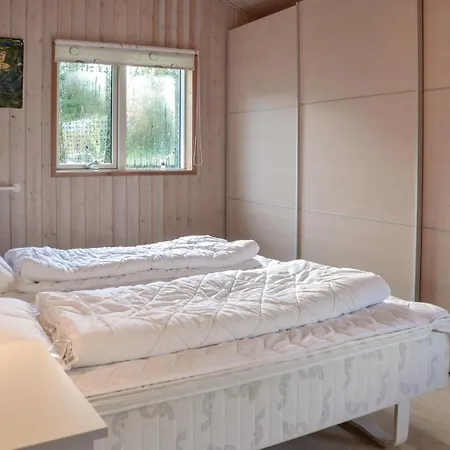 Three Bedroom Holiday In 度假居