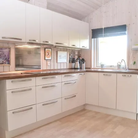Three Bedroom Holiday In